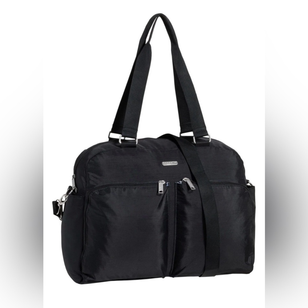 New Baggallini Travel Duffle MM Tote Black NWT Overnight Carry-on Bag